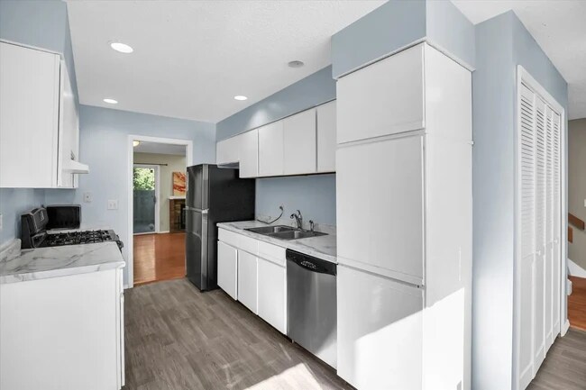 1310 Brighton Dr unit 1310 BRIGHTON DR URB, Urbana, IL 61801 - photo 2