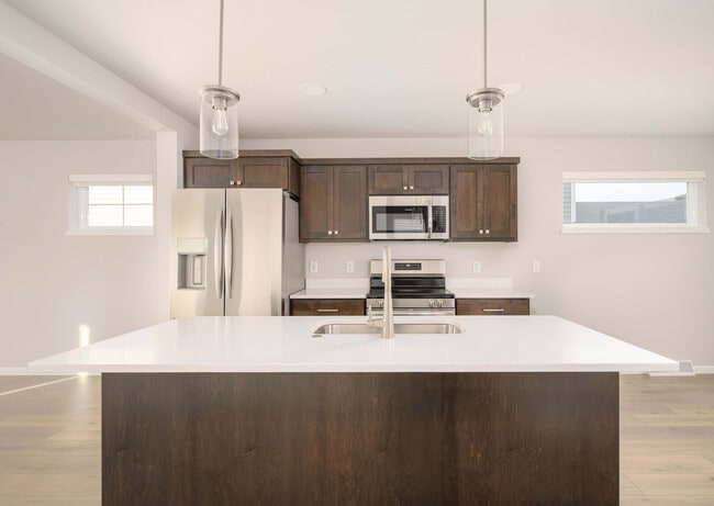 9252 Gentle Feather Rd, Verona, WI 53593 - photo 5