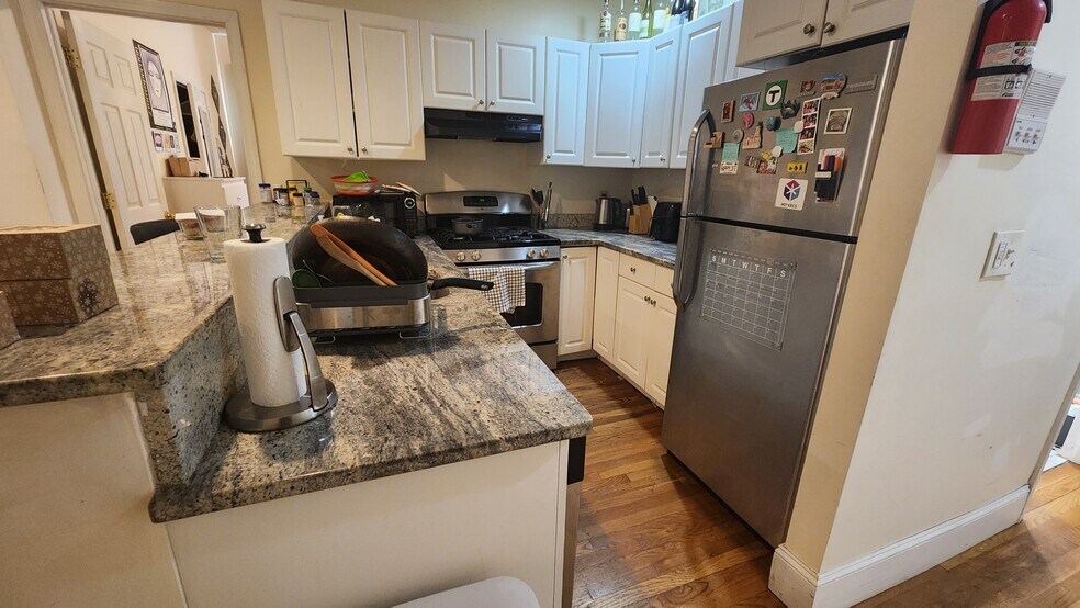 66 Egmont St unit 66-2, Brookline, MA 02446 - photo 1