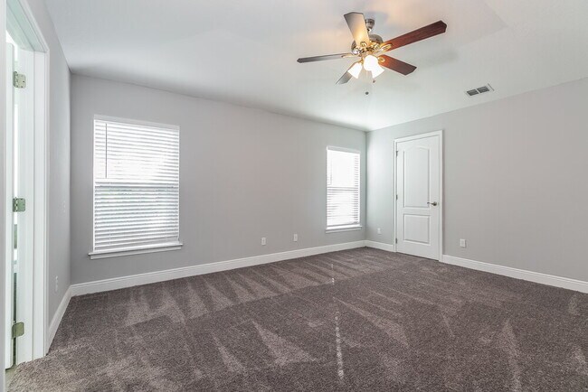 105 Pompei Dr, Kissimmee, FL 34758 - photo 6