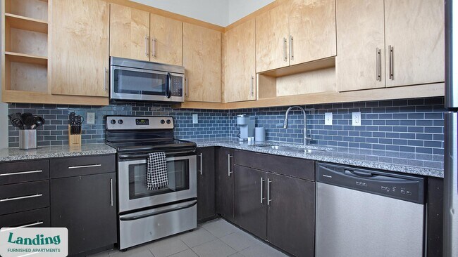 16 S Market St unit 1403.1404991, Petersburg, VA 23803 - photo 6