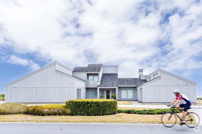 Sawgrass is a bike friendly neighborhood.