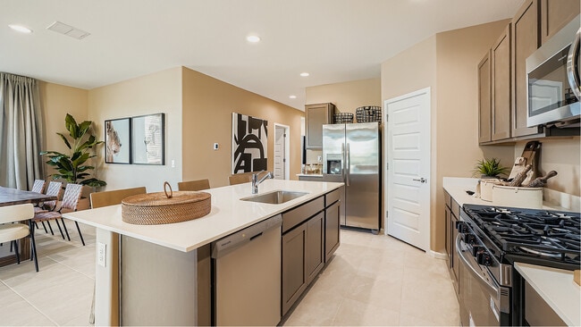 30272 W Wild Hazel Dr, Buckeye, AZ 85396 - photo 3