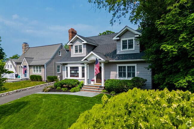 Huntington Bay is home to many Cape Cod style homes.