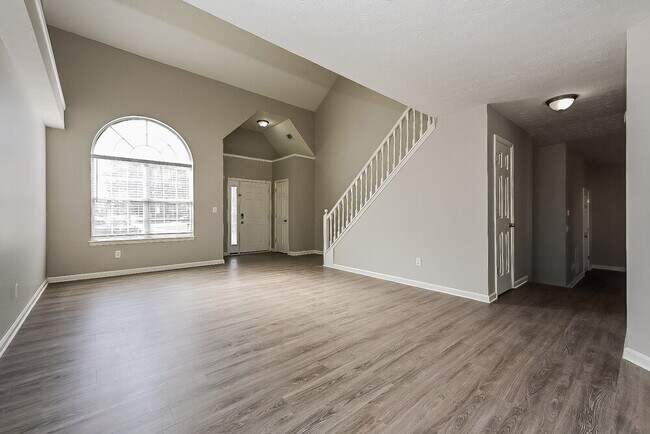 1231 Quail Hunt Dr, Riverdale, GA 30296 - photo 4