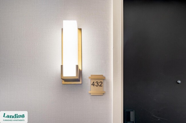 933 McGee St unit 2-924.1411126, Kansas City, MO 64106 - photo 7