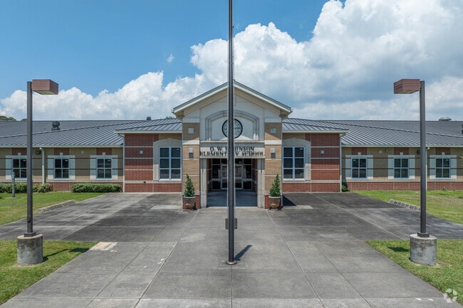 G.W. Robinson Elementary has a student count of 561 students.