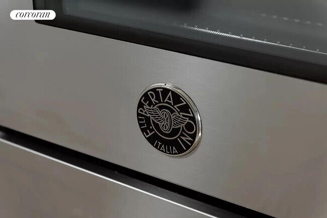 29-11 Queens Plaza N, Lngcty, NY 11101 - photo 6