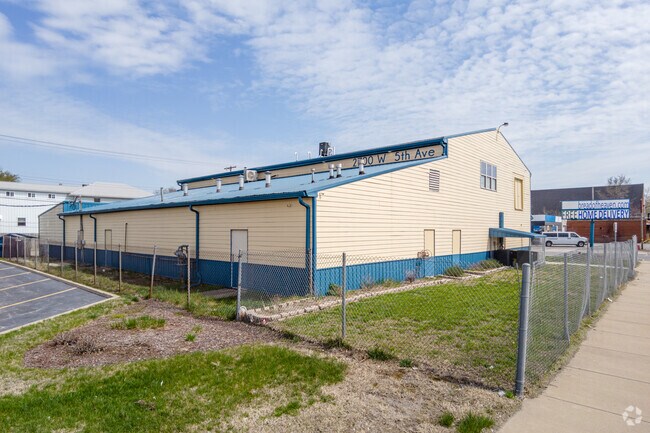 Organic Bread of Heaven in Ambridge Mann offers a number of delicious baking goods.