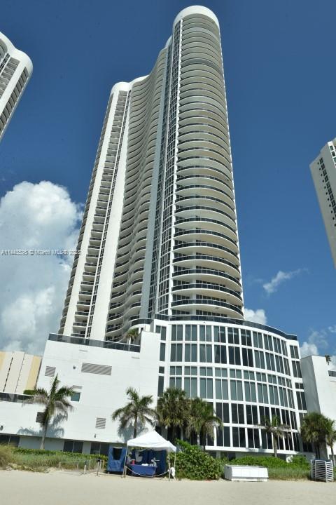 16001 Collins Ave Unit 2302, Sunny Isles Beach, FL 33160