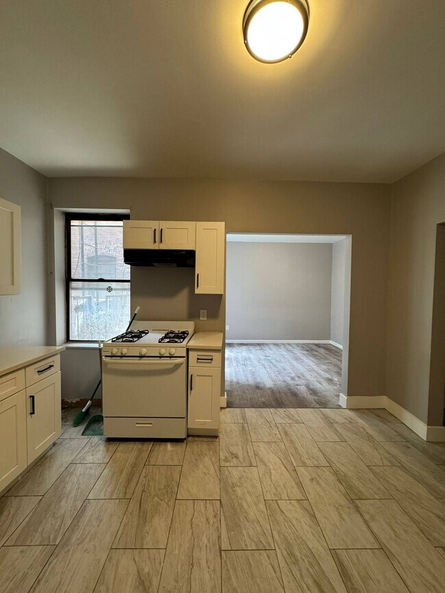 6 Bergen Ave unit 36, Jersey City, NJ 07305 - photo 7