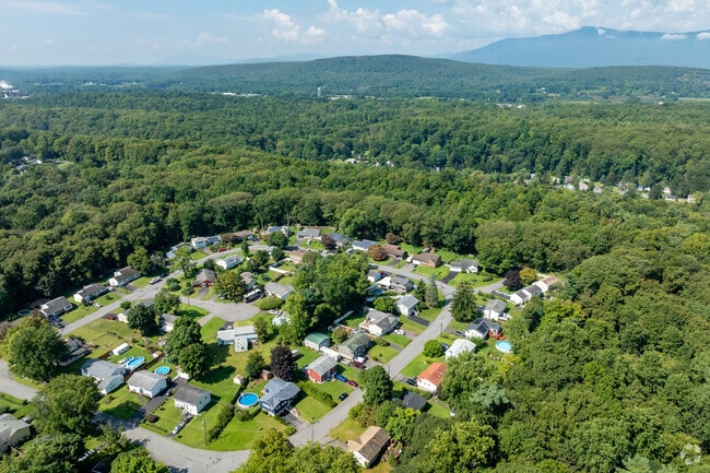 Saugerties South is a walkable town with everything you need.