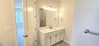 904 Kinsey Alley, Charlotte, NC 28217