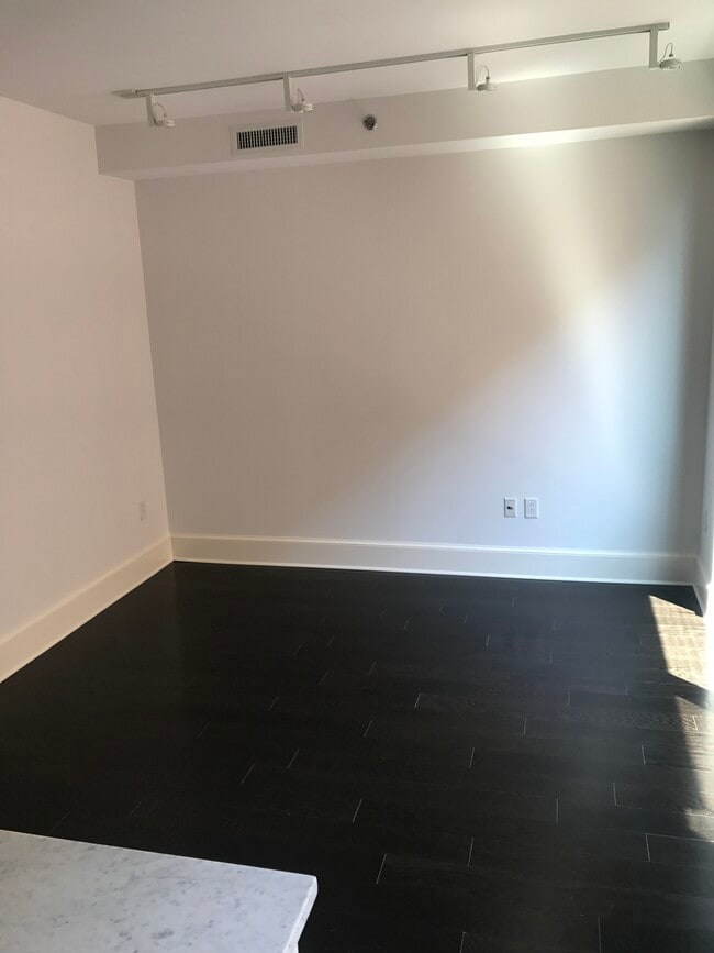 1011 M St NW, Washington, DC 20001 - photo 3