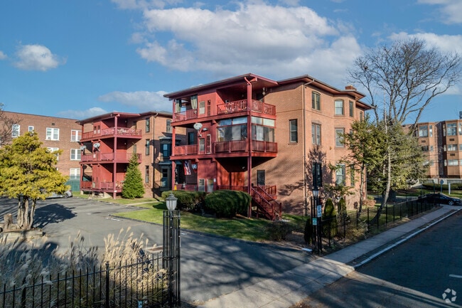 Affordable apartments for families in Asylum Hills, Hartford, Connecticut.