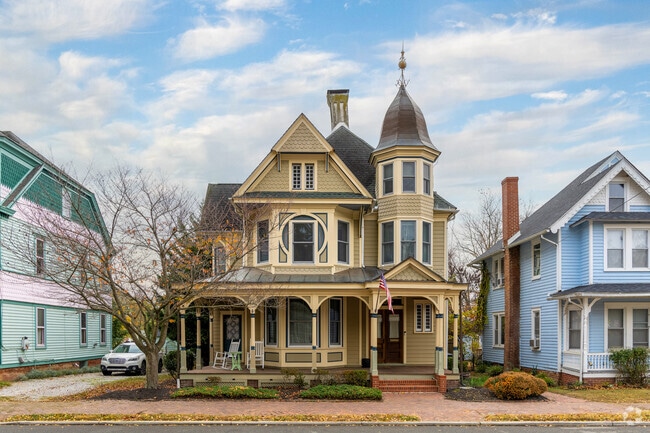 Towering Victorian homes in Smyrna show the history of the area.