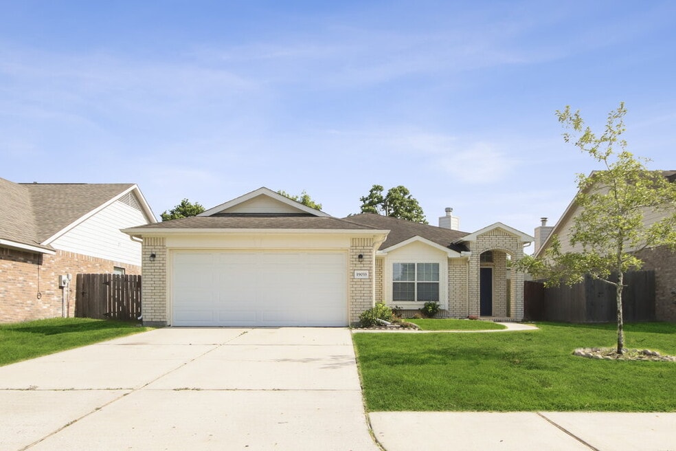 19033 Hammer Ln, Porter, TX 77365 - photo 1