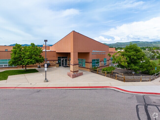 Montessori Peaks Academy is an above average, public, charter school in Littleton.