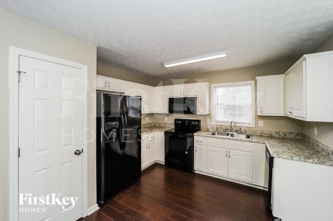 126 Calico Loop, Grantville, GA 30220 - photo 6