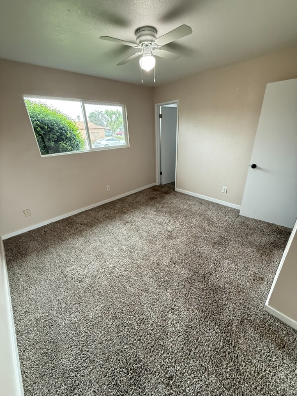 42 G Ave, Fresno, CA 93722