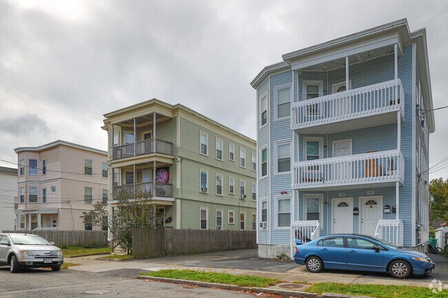 Multi family homes are popular in the Chatham Street neighborhood.