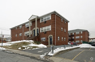 222 Elleen Terrace, Hackensack, NJ 07601