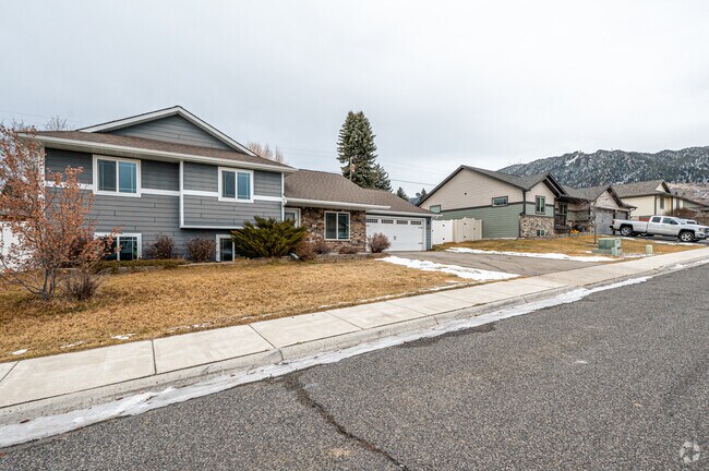 Homes in Hillcrest are often framed by large mountains and the local copper mine.