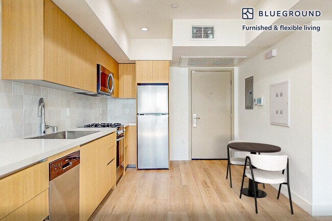 1600 Venice Blvd unit ID7127A, Venice, CA 90291 - photo 5