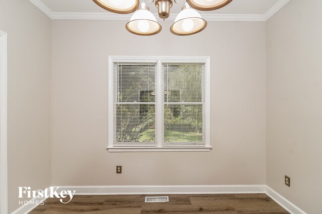 201 Bradford Pl Ln, Lewisville, NC 27023 - photo 4