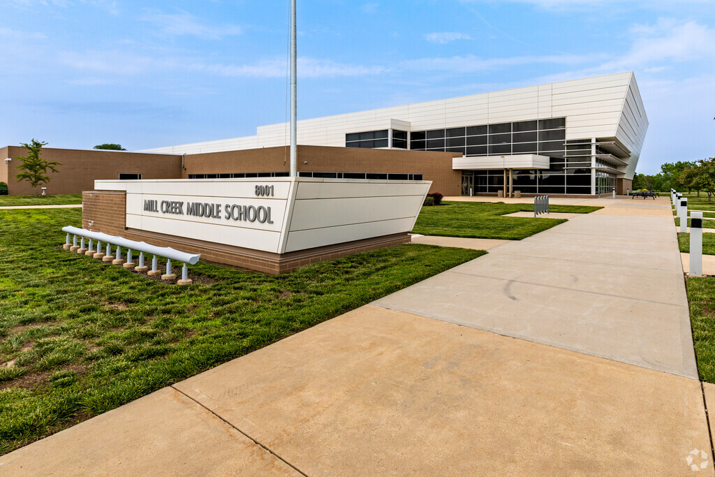 Mill Creek Middle School in Lenexa, KS aims to provide high quality education for its students.