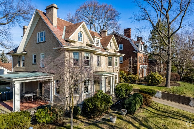 Squirrel Hill South lovely homes are scattered all over Squirrel Hill South in PA.