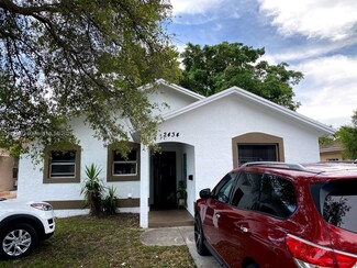 2434 Adams St, Hollywood, FL 33020