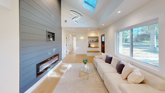 5 Huron Ave, Massapequa, NY 11758 - photo 3