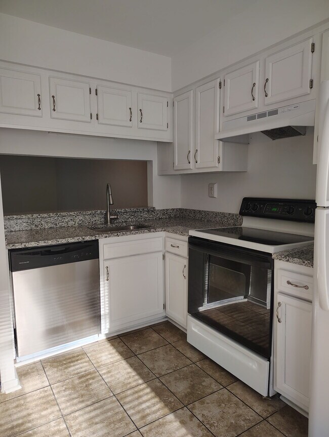 6906 Partridge Run, Chesterfield, VA 23832 - photo 3