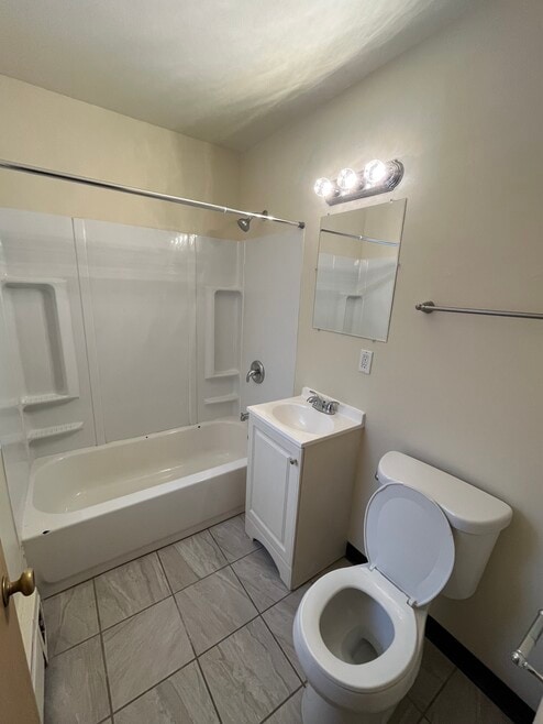 8428 W Lisbon Ave unit 1, Milwaukee, WI 53222 - photo 1