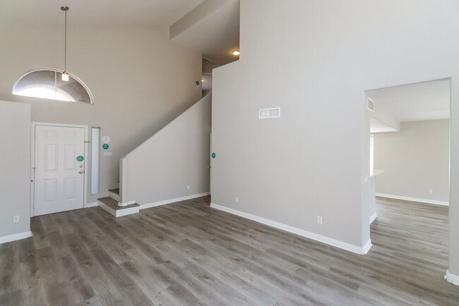 1012 N Blackstone Dr, Chandler, AZ 85224 - photo 4