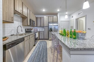 6600 Oakshore Dr, Parker, FL 32404