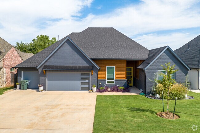 You will find several modern contemporary homes in Homestead.