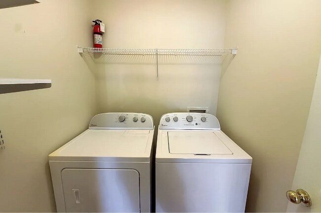 4831 Stowe Derby Dr, Charlotte, NC 28278 - photo 4