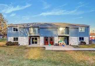 302 Whispering Pines Way, Fitchburg, WI 53713