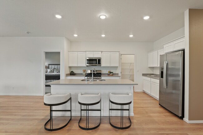 705 E 5th St unit 38570822, Deer Park, WA 99006 - photo 6