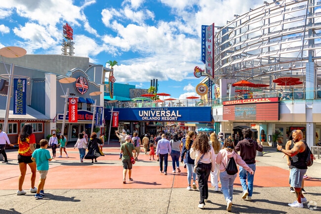 Just a short drive away is Universal Studios Orlando where you can spend a day in the sun.