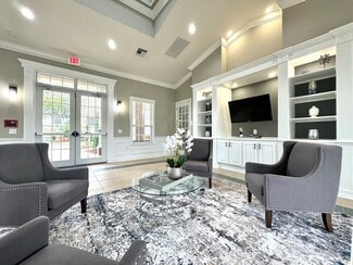 1600 Hunt Club St, Fort Walton Beach, FL 32547