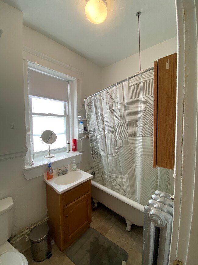 14 Mount Hood Rd unit 6, Brighton, MA 02135 - photo 5