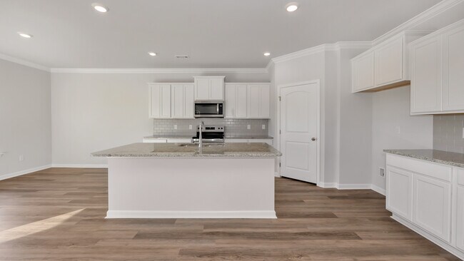 172 Foundry St, Moores Mill, AL 35811 - photo 3