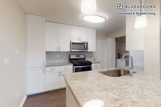 100 Court Dr N unit FL2-ID2581A, Melville, NY 11747 - photo 7