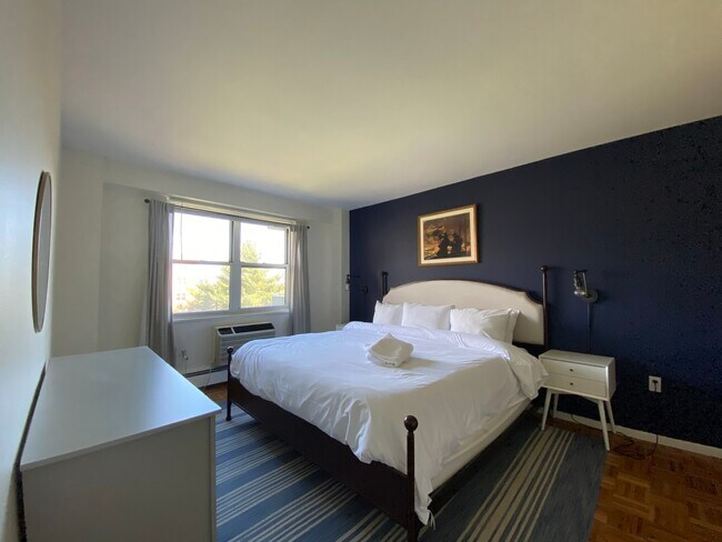 115 Freeman St unit 185 - 842, Brookline, MA 02446 - photo 2