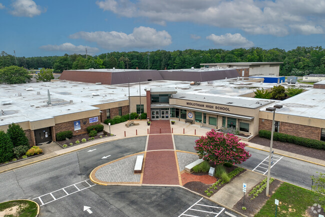 Aerial view of front entrance to Midlothian High School.