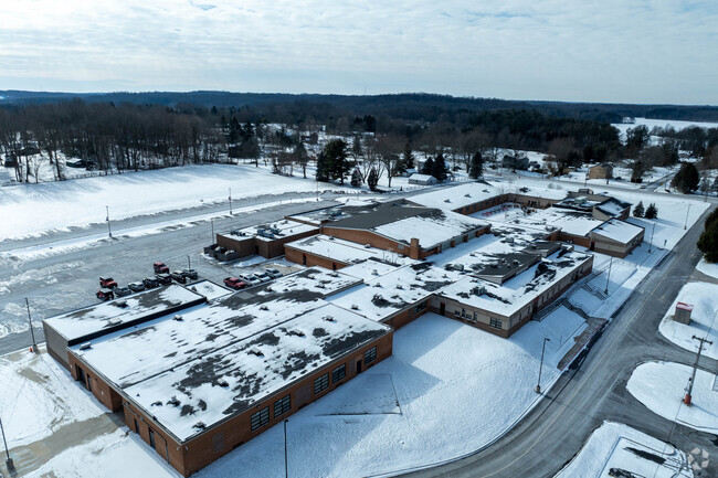 Field High School is located in Mogadore, Ohio.