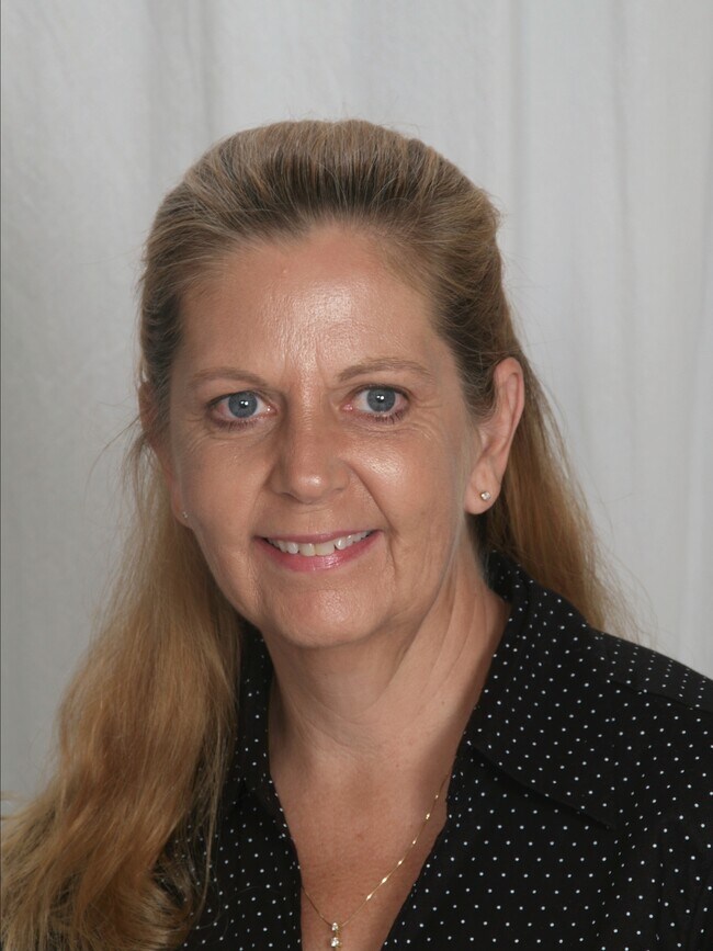 Shelia Bacon Johnson